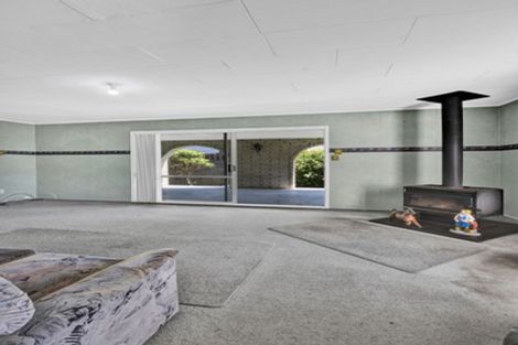 Photo of property in 40 High Street East, Waitara, 4320