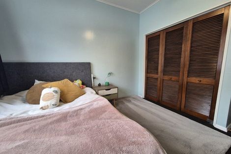 Photo of property in 101 The Parade, Island Bay, Wellington, 6023