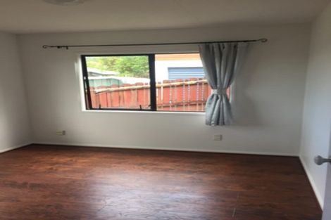 Photo of property in 1/3 Valecrest Place, Bayview, Auckland, 0629
