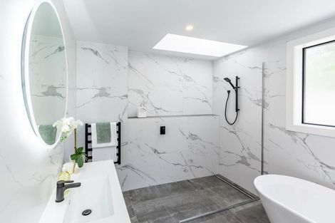 Photo of property in 10 Millhill Lane, Huntsbury, Christchurch, 8022