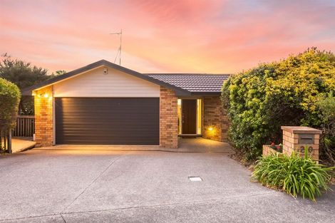 Photo of property in 20 Astronomer Place, Whitby, Porirua, 5024
