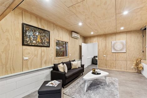 Photo of property in 6 Skyla Place, Massey, Auckland, 0614