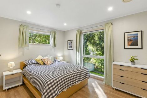 Photo of property in 98 Leinster Avenue, Raumati South, Paraparaumu, 5032