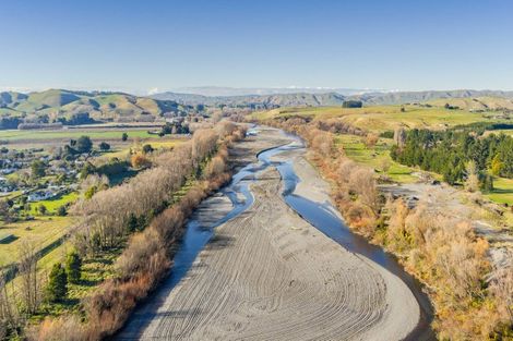 Photo of property in 20 Shanly Street, Waipawa, 4210