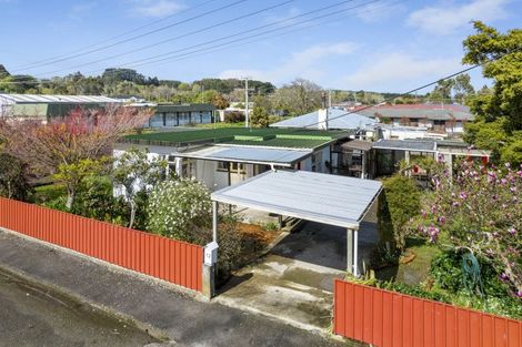Photo of property in 12 Queen Street, Pahiatua, 4910