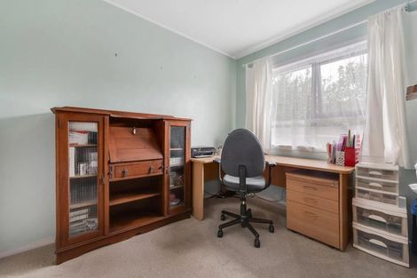 Photo of property in 58b Mirrabooka Avenue, Botany Downs, Auckland, 2010