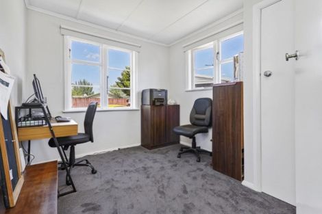 Photo of property in 14 Watts Crescent, Hamilton East, Hamilton, 3216