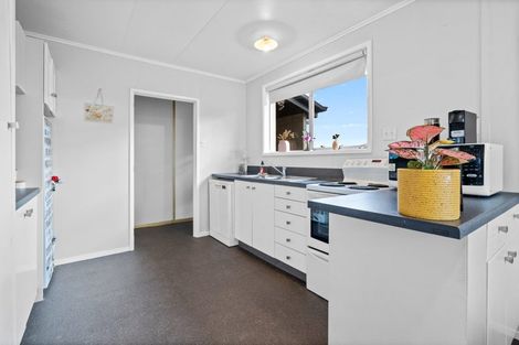 Photo of property in 2 Kaka Street, Gore, 9710