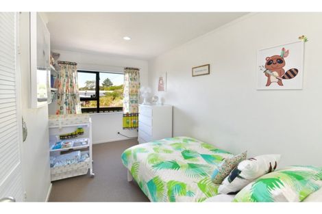 Photo of property in 360a Whangaparaoa Road, Stanmore Bay, Whangaparaoa, 0932