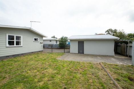 Photo of property in 27 Dewe Avenue, Feilding, 4702