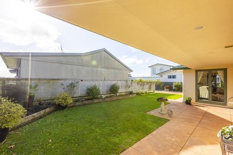 Photo of property in 11b Bedford Terrace, Waipukurau, 4200