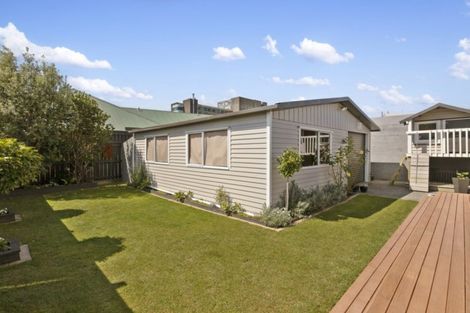 Photo of property in 21 Pilmuir Street, Hutt Central, Lower Hutt, 5010