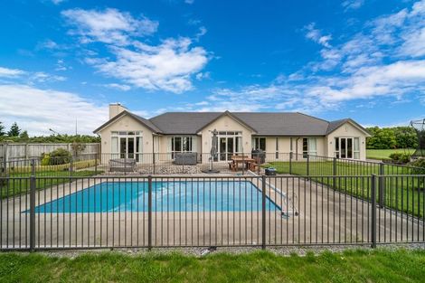 Photo of property in 8 Rotherham Drive, West Melton, 7618