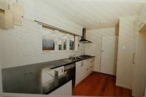 Photo of property in 704 Pakuranga Road, Howick, Auckland, 2010