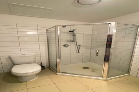 Photo of property in Bella Vista, 2d/84 Gunner Drive, Te Atatu Peninsula, Auckland, 0610