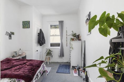 Photo of property in 96 Pirie Street, Mount Victoria, Wellington, 6011