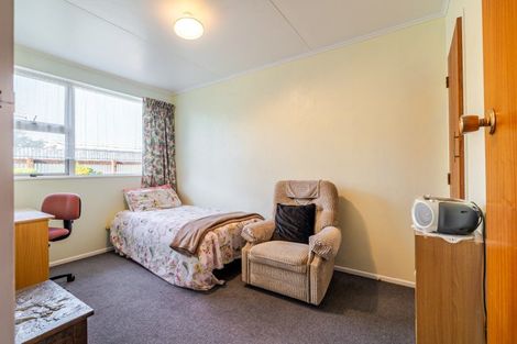 Photo of property in 17b Cambridge Street, Pahiatua, 4910