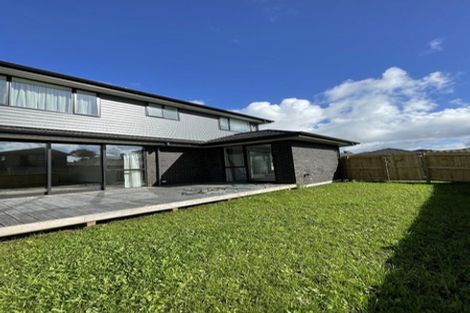 Photo of property in 46 Sunningdale Street, Wattle Downs, Auckland, 2103