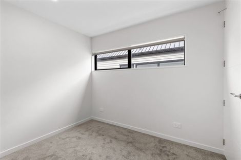 Photo of property in 5/6 Skibbereen Drive, Halswell, Christchurch, 8025