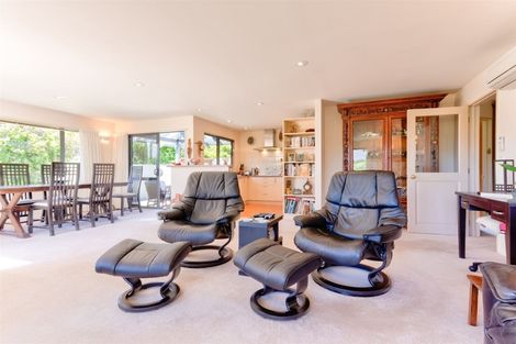 Photo of property in 72 Meadowstone Drive, Wanaka, 9305