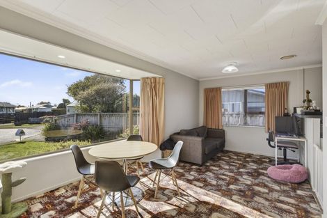 Photo of property in 18 Jade Place, Bell Block, New Plymouth, 4312