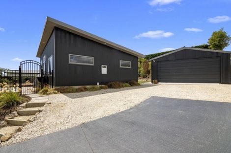 Photo of property in 31 Les Wakefield Road, Mapua, 7005