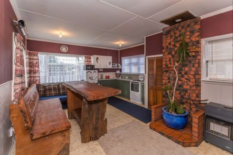 Photo of property in 30 Hannan Street, Levin, 5510