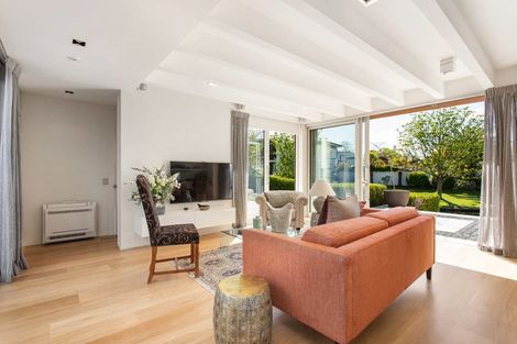 Photo of property in 23 Poynder Avenue, Merivale, Christchurch, 8014