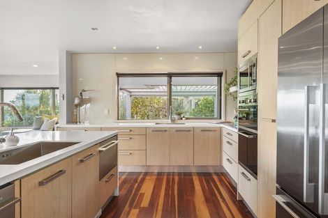 Photo of property in 174 Lake Terrace, Hilltop, Taupo, 3330