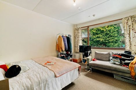 Photo of property in 22 Bowen Street, Queenstown, 9300