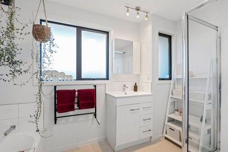 Photo of property in 2/17 Johns Road, Belfast, Christchurch, 8051