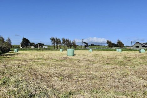 Photo of property in 180 Te Horo Beach Road, Te Horo, Otaki, 5581