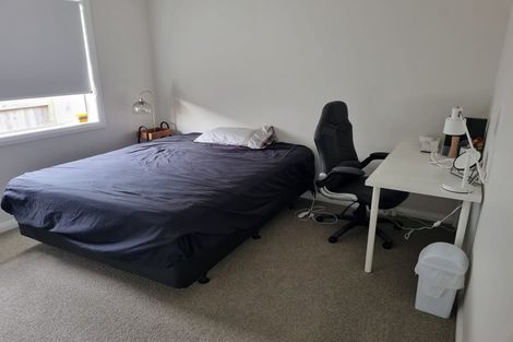 Photo of property in 3 Monaco Grove, Fitzherbert, Palmerston North, 4410