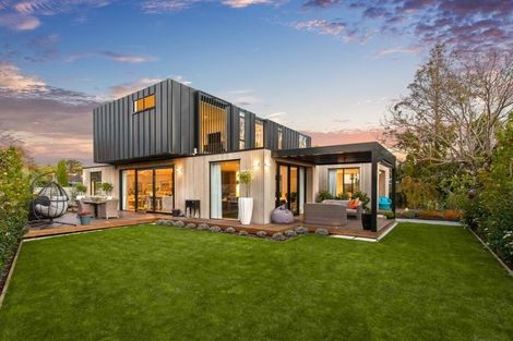 Photo of property in 155 Puriri Street, Fendalton, Christchurch, 8041