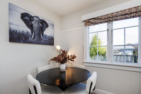 Photo of property in 2 Ngahina Street, Marton, 4710