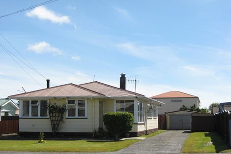 Photo of property in 128 Russell Street, Westport, 7825