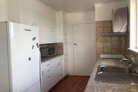 Photo of property in 7 Kiernan Place, Kelston, Auckland, 0602