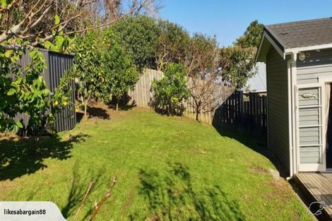 Photo of property in 25 Porter Crescent, Helensville, 0800