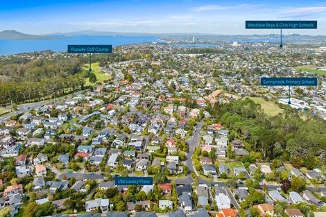 Photo of property in 1/56 Lavery Place, Sunnynook, Auckland, 0632