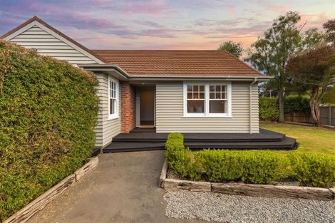 Photo of property in 112 Watford Street, Strowan, Christchurch, 8052
