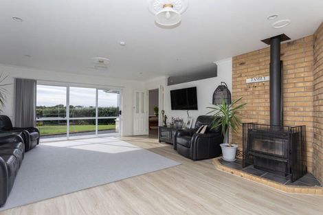 Photo of property in 211a Scotts Road, Linton, Palmerston North, 4472