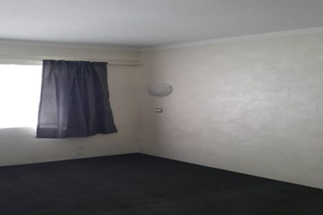Photo of property in 14 Tatyana Place, Massey, Auckland, 0614