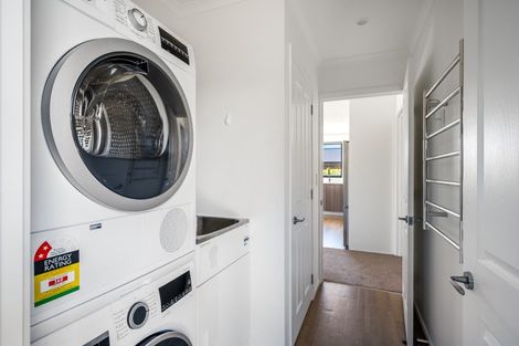 Photo of property in 16 Makomako Road, Wanaka, 9305