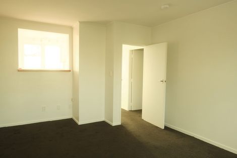 Photo of property in 1/18 Agra Crescent, Khandallah, Wellington, 6035