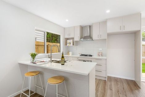 Photo of property in 21a Kent Road, Manurewa, Auckland, 2102