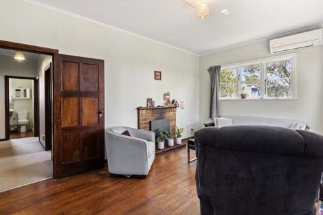 Photo of property in 325 Lake Road, Hauraki, Auckland, 0622