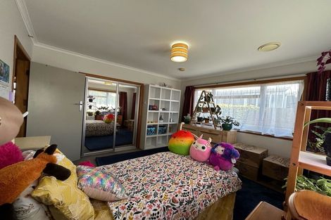 Photo of property in 36 Fitzroy Road, Fitzroy, New Plymouth, 4312