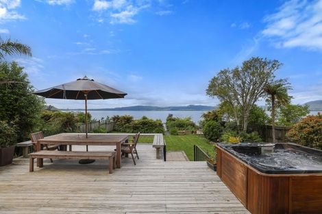Photo of property in 135 Koutu Road, Kawaha Point, Rotorua, 3010