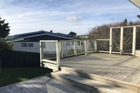 Photo of property in 18 Glen Alton Avenue, Paparangi, Wellington, 6037
