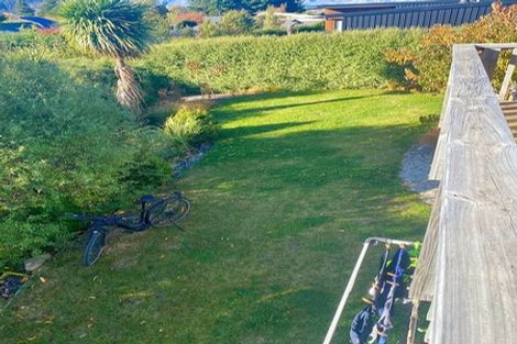 Photo of property in 12 Daniels Terrace, Wanaka, 9305